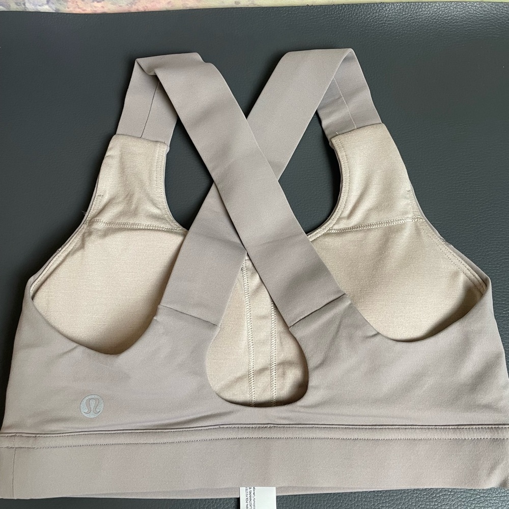 lululemon athletica Women's All Sports Bra Size 4